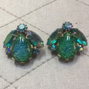 Gorgeous Green Clip-on Vintage Earrings